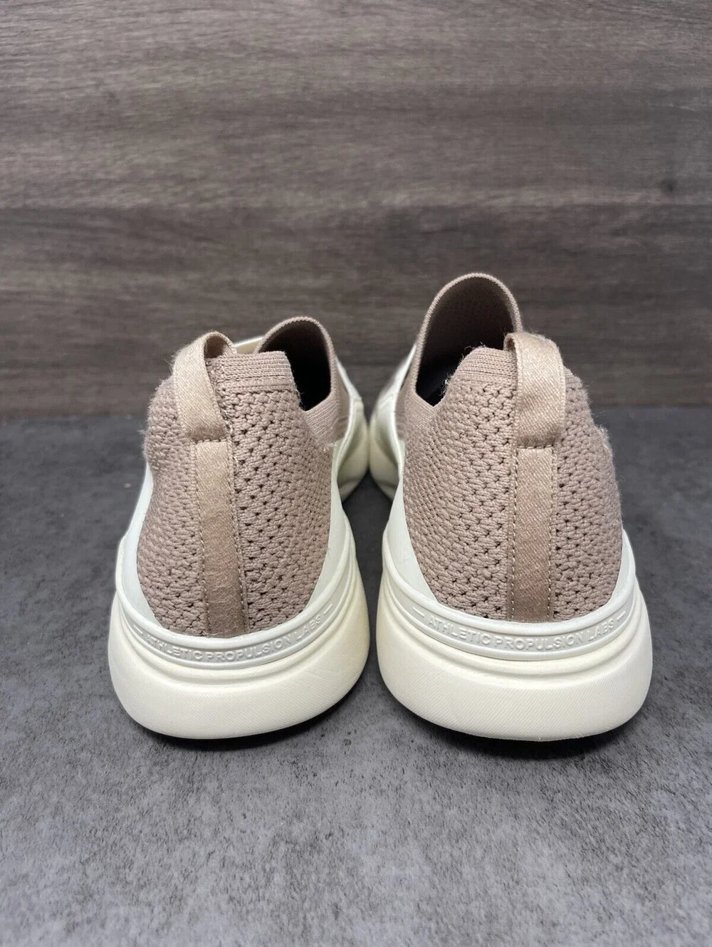 APL TechLoom Bliss Mens Size 14 Beige Slip On Walking Comfort Knit Lot Sneakers